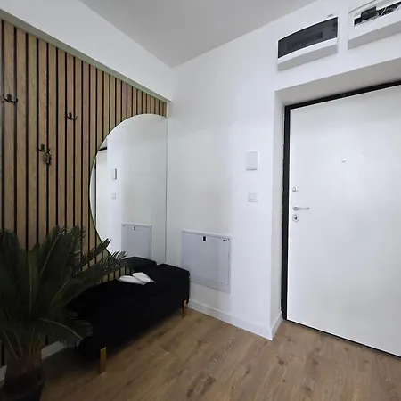 Ivory - Free Parking Apartment *